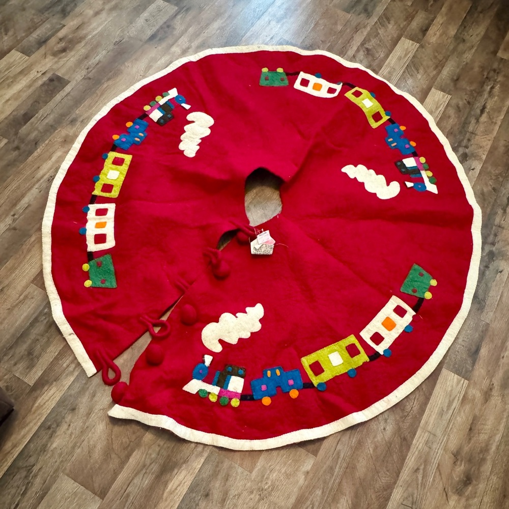 Acadia Red Train Holiday Tree Skirt